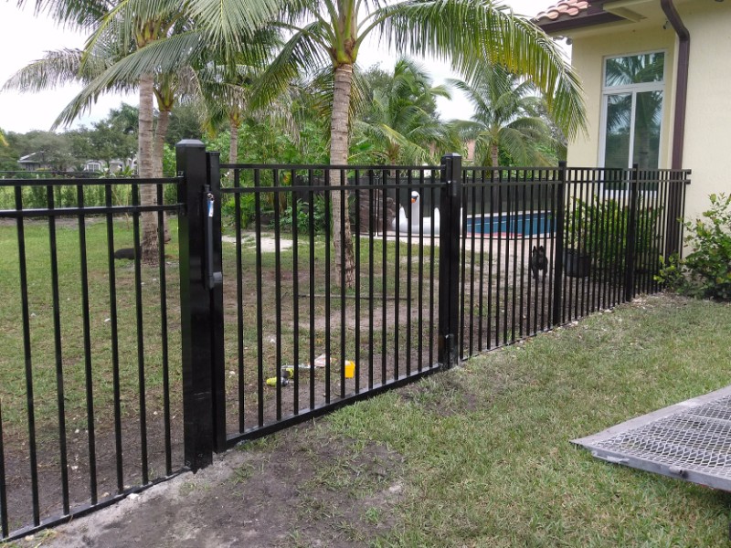 metal fence posts